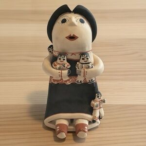 Native American Pueblo Pottery Storyteller Figure Phyllis Nez Penfield Gallery